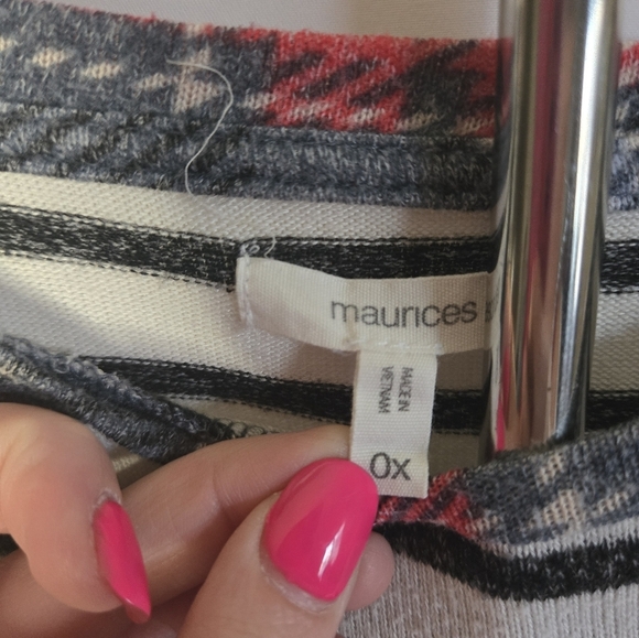 Maurices Plus Size 0X Striped Front Knot Button Tee – Casual & Flattering - Picture 4 of 6